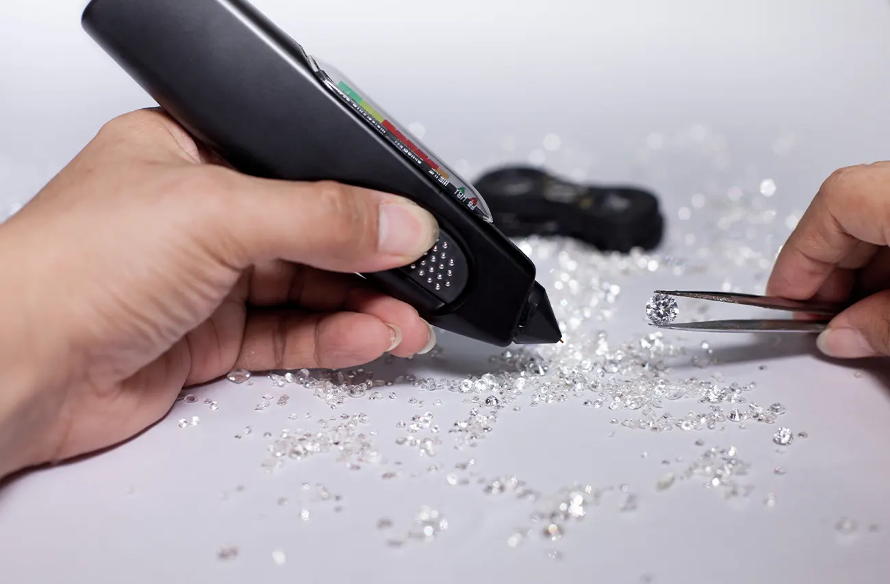 AGTA Takes a Stand for Authenticity. News | Olertis Checking Diamonds. AGTA Takes a Stand for Authenticity. News