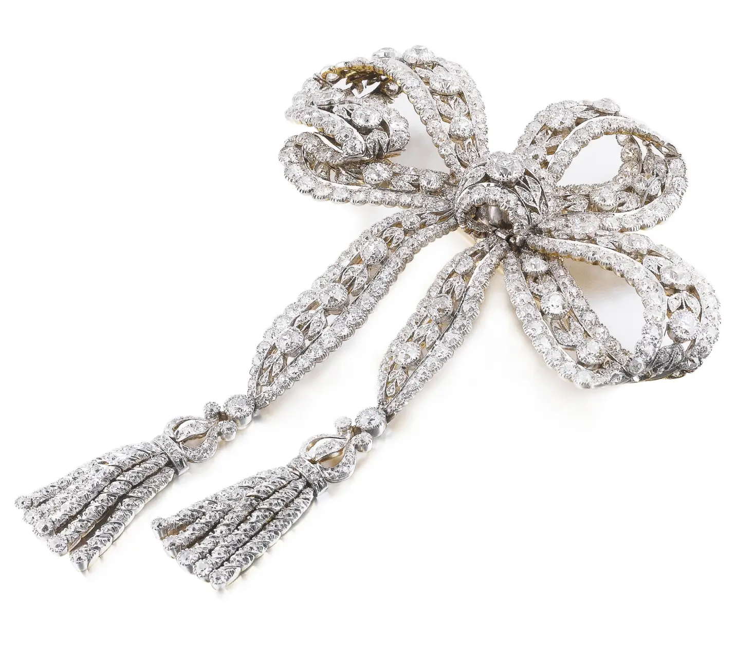 White gold 1905th bow brooch embellished with diamond. Historic Jewelry Auction Astounds Everyone with Shirley Bassey s Glamorous Collection. US