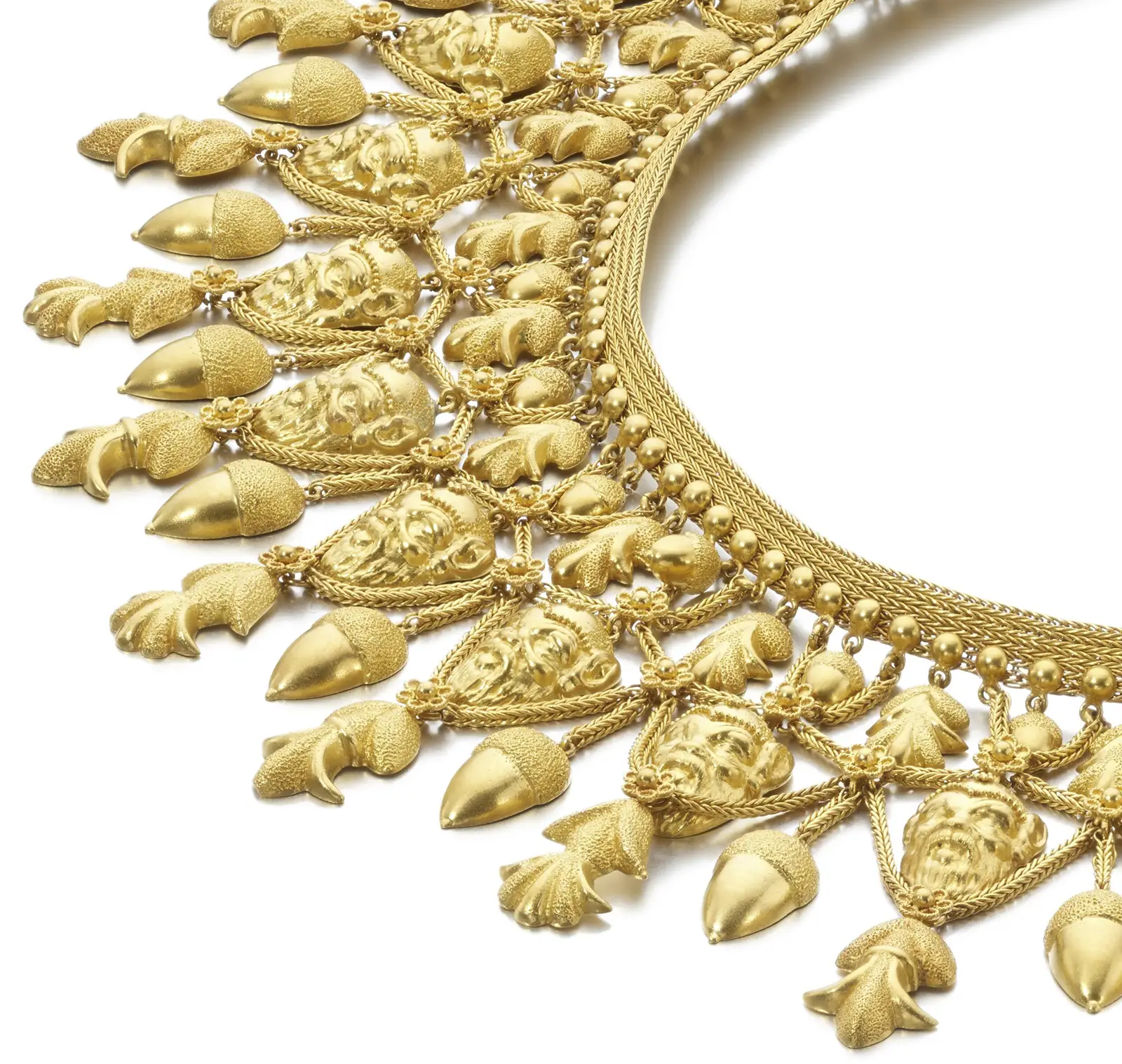 Giacinto Melillo Gold necklace tailored in circa 1870. Sotheby’s Geneva to Present Rare Vintage Jewels on November 13. US