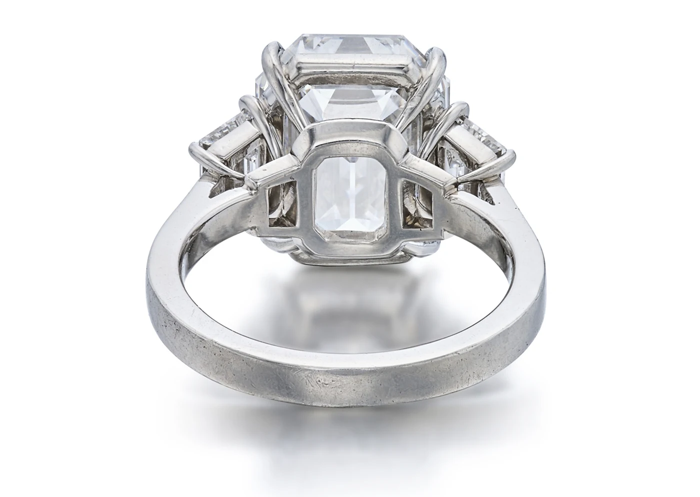 7ct diamond white gold ring, bottom view. Sotheby’s Winter Auction Shines with Iconic Jewelry and Charitable Contributions. US