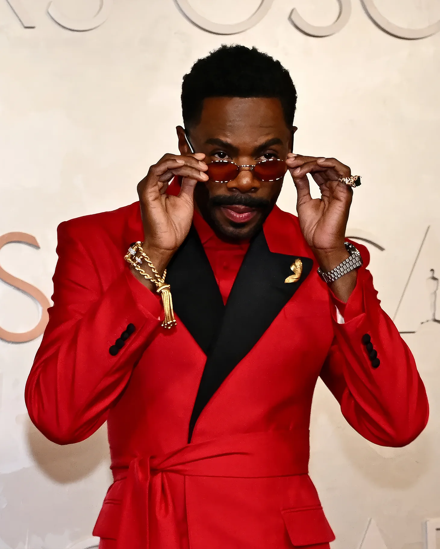 Colman Domingo in red. Boucheron jewelry. Oscar 2025 Winners. The 6 Most Stunning Jewelry Moments from the 2025 Oscars—For Both Women & Men. News