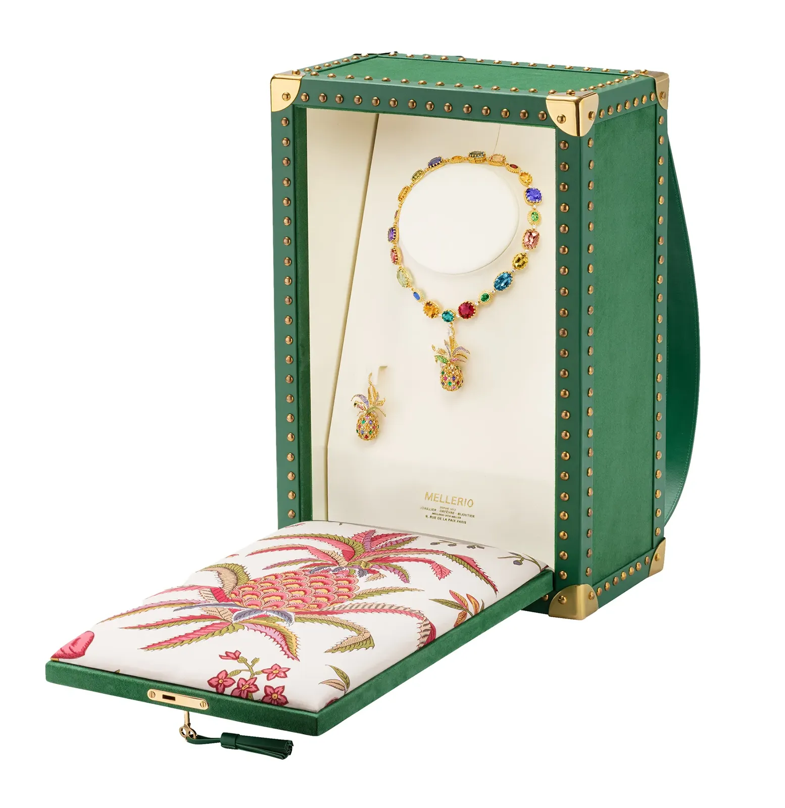 Mellerio Creates Pineapple-Themed Jewelry Set Inspired by Marie Antoinette’s Décor. News | Olertis A pineapple necklace and earring in a box. Mellerio Creates Pineapple-Themed Jewelry Set Inspired by Marie Antoinette’s Décor. News