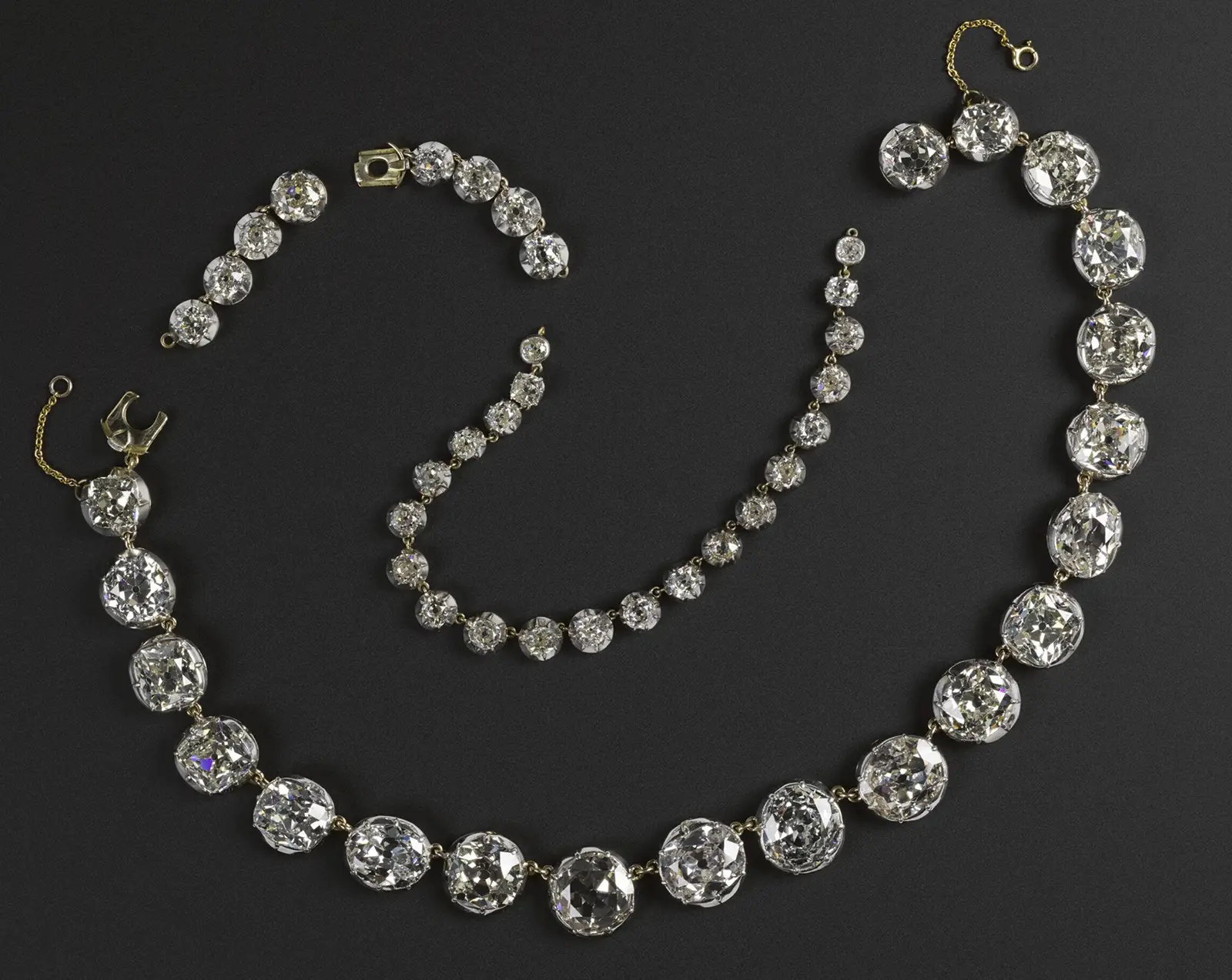 The Sutherland Diamonds include a diamond necklace along with two extra sections set with diamonds. Marie Antoinette Style: Will The Queen’s Elegance Ever Shine Again? News