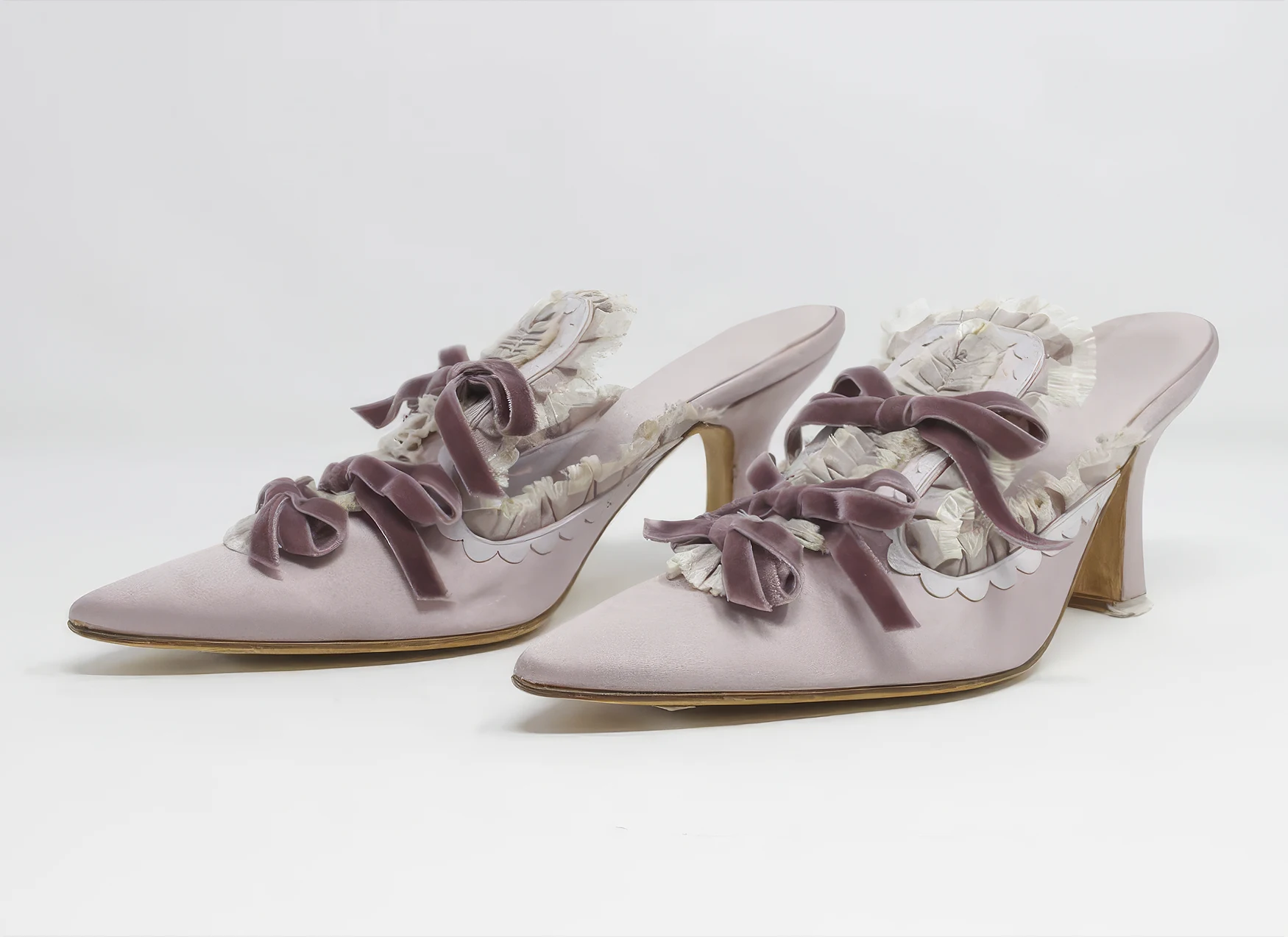 Opulent pink slippers of Marie Antoinette. Marie Antoinette Style: Will The Queen’s Elegance Ever Shine Again? News