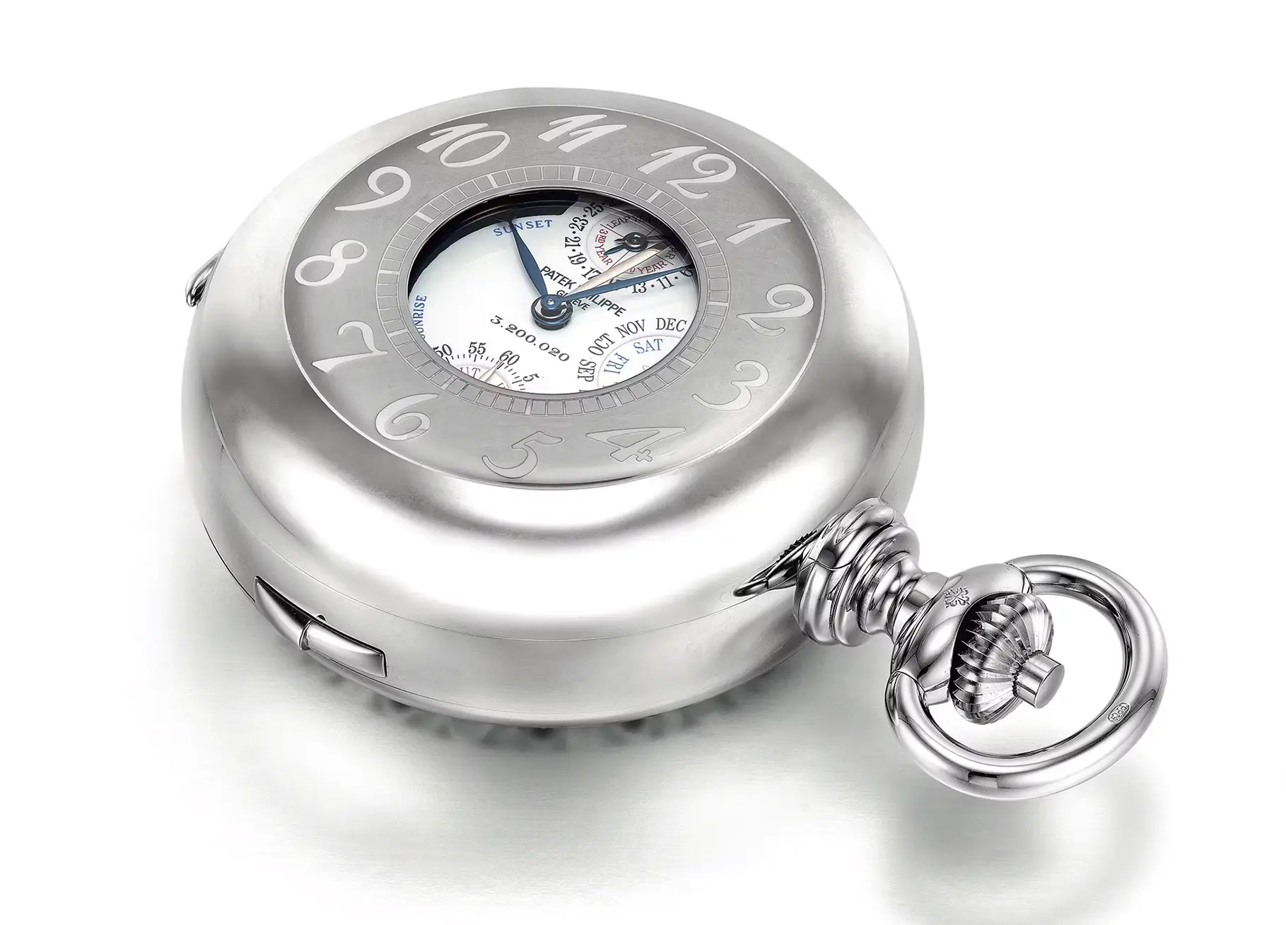 Watch 1 front view. Sotheby’s Will Auction The Complete Patek Philippe Star Caliber-2000 Set at the Heart of the UAE. News