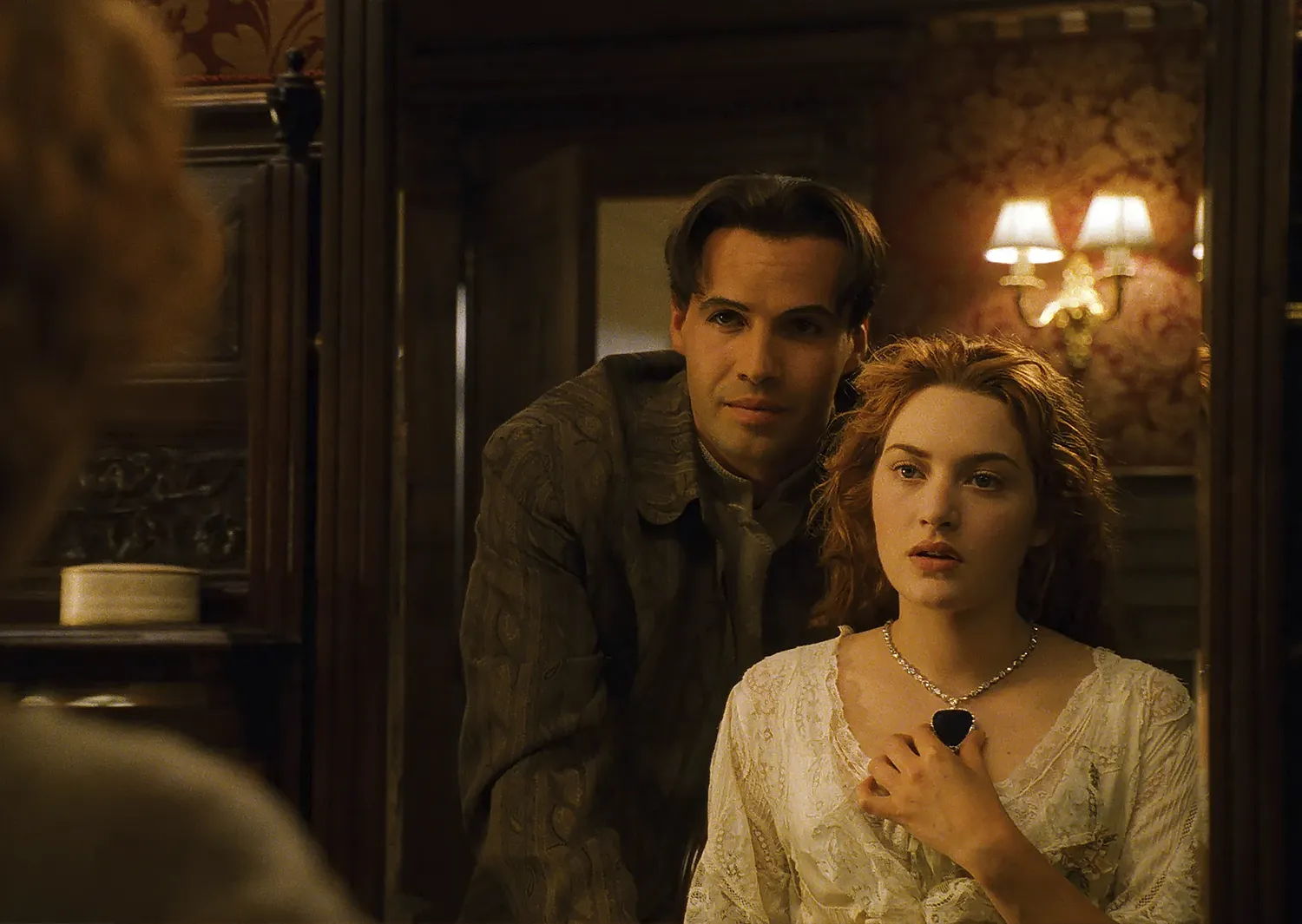 Titanic (1997): The Heart of the Ocean. The story of this famous piece, which is based on the Hope Diamond, starts with Cal Hockley (Billy Zane) attempting to enchant Rose (Kate Winslet). At the end when the piece is thrown into the ocean, it becomes a symbol of setting the woman free. News.